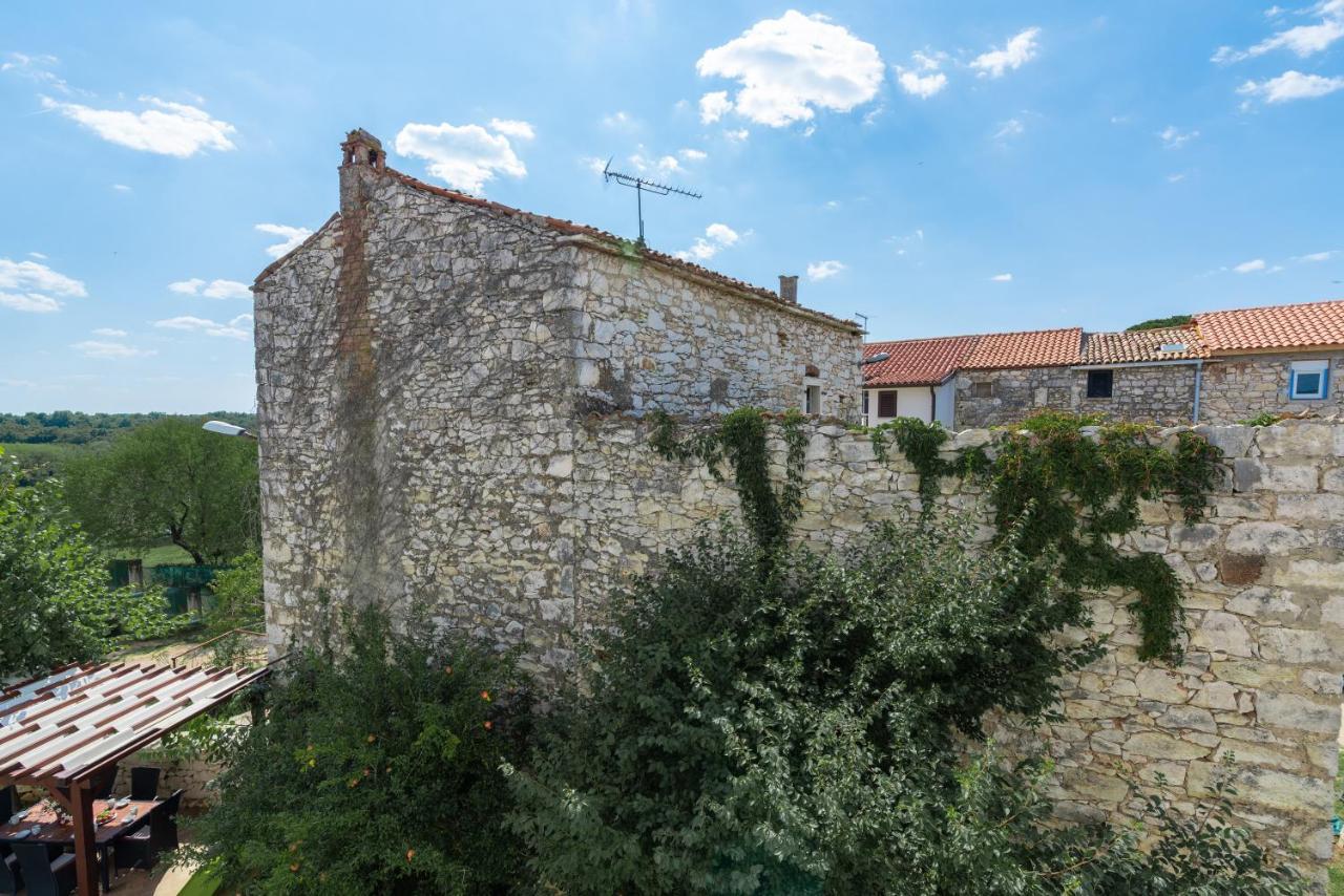 The Village Novigrad Istria Exteriör bild
