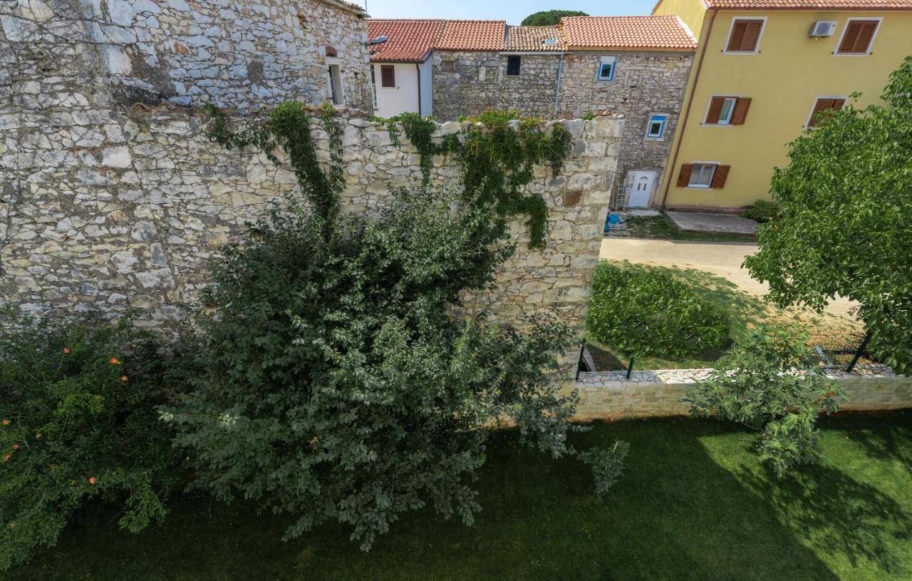The Village Novigrad Istria Exteriör bild